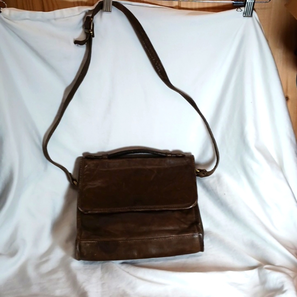 Wilson's Leather Vintage Shoulder Bag